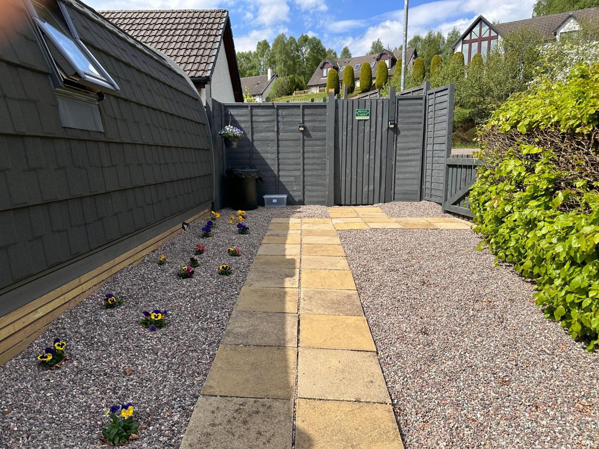 Apartamento Bonny Wee Snug - Pod In Spean Bridge Exterior foto