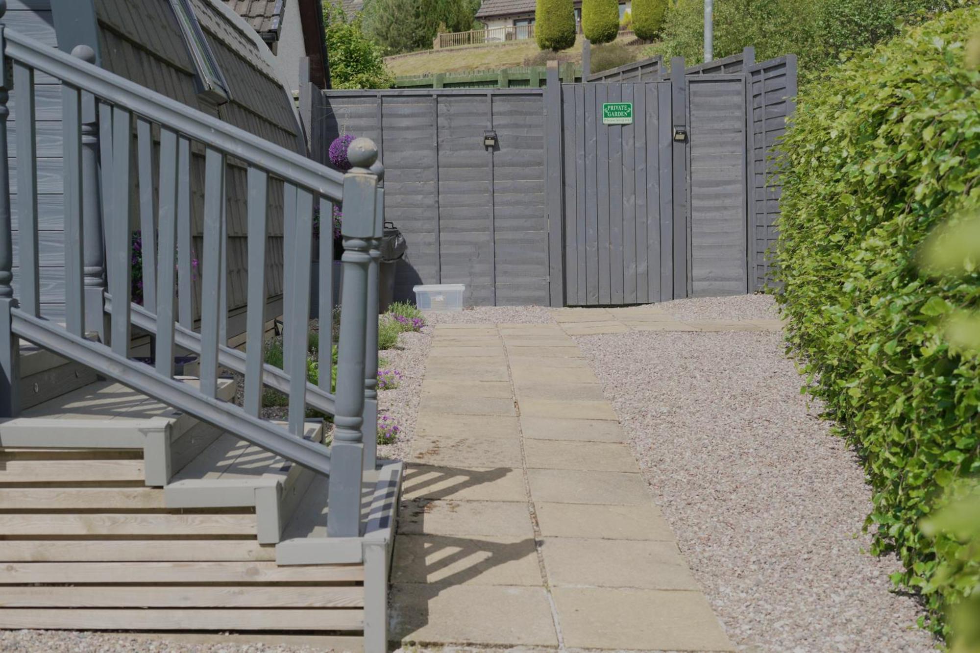 Apartamento Bonny Wee Snug - Pod In Spean Bridge Exterior foto