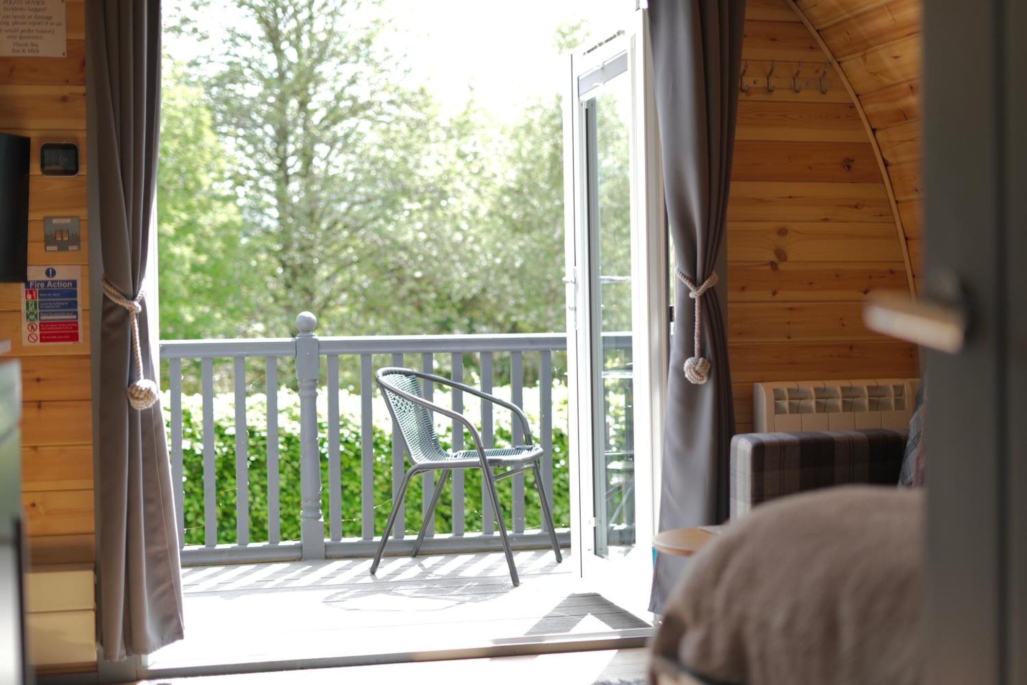 Apartamento Bonny Wee Snug - Pod In Spean Bridge Exterior foto